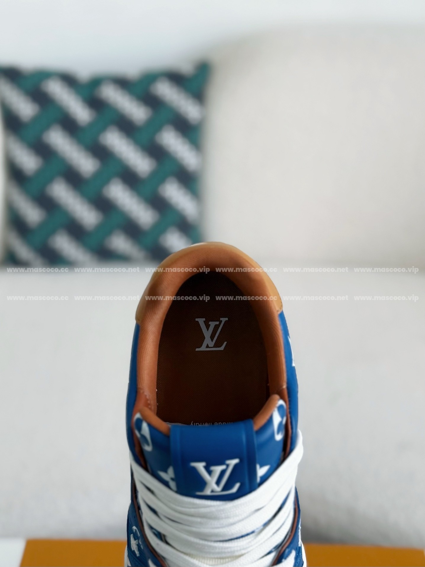L X V TRAINER SNEAKERS detail 8