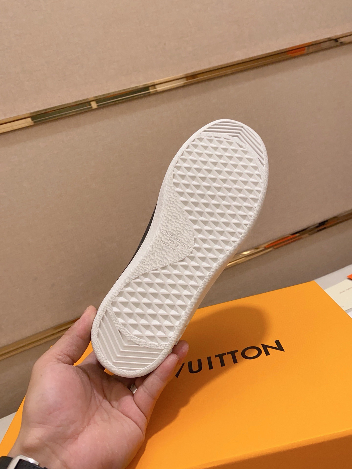 L X V luxembourg sneaker detail 9