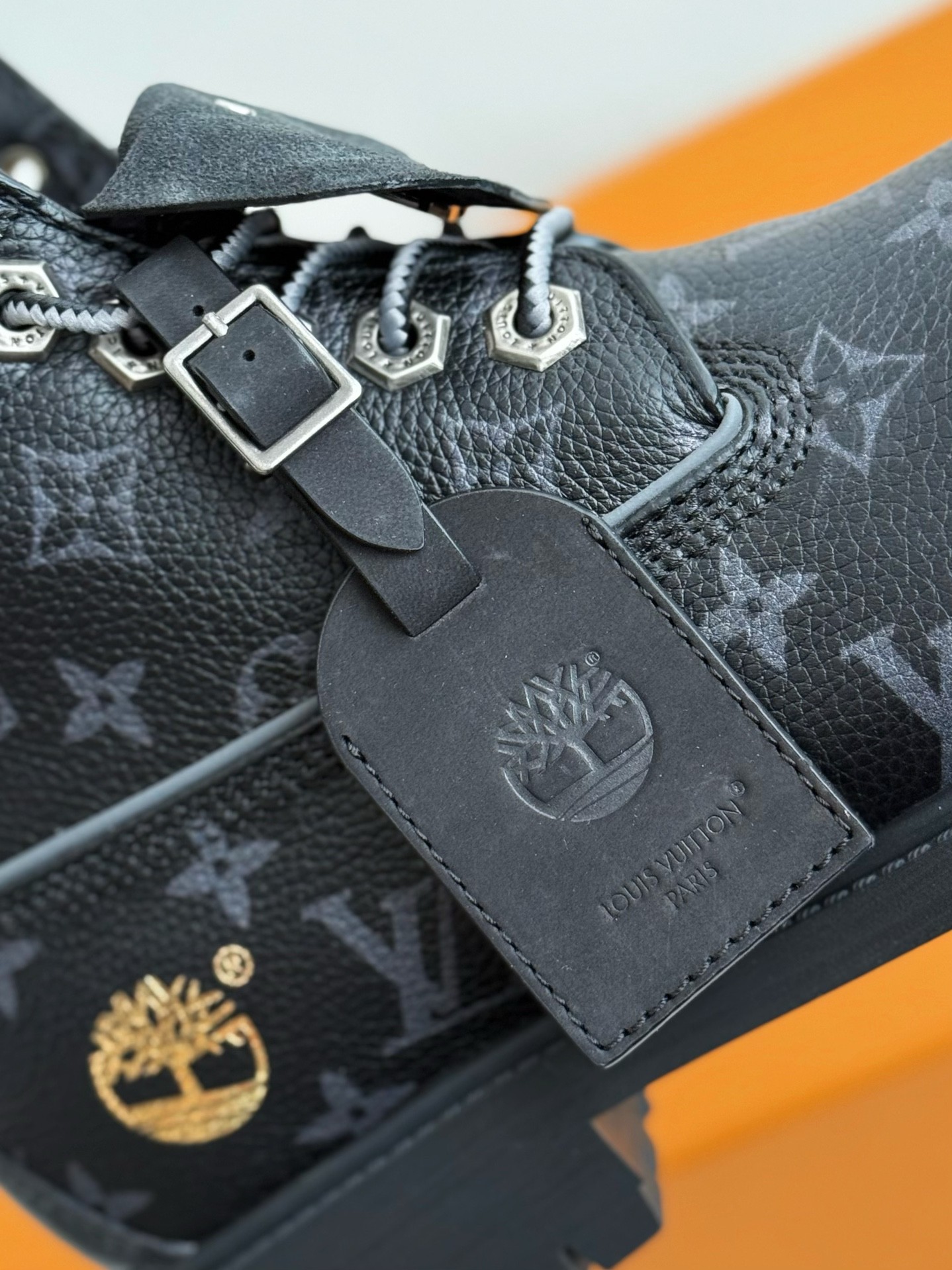 L X V & Timland Black boots/Martin boots/boots detail 10