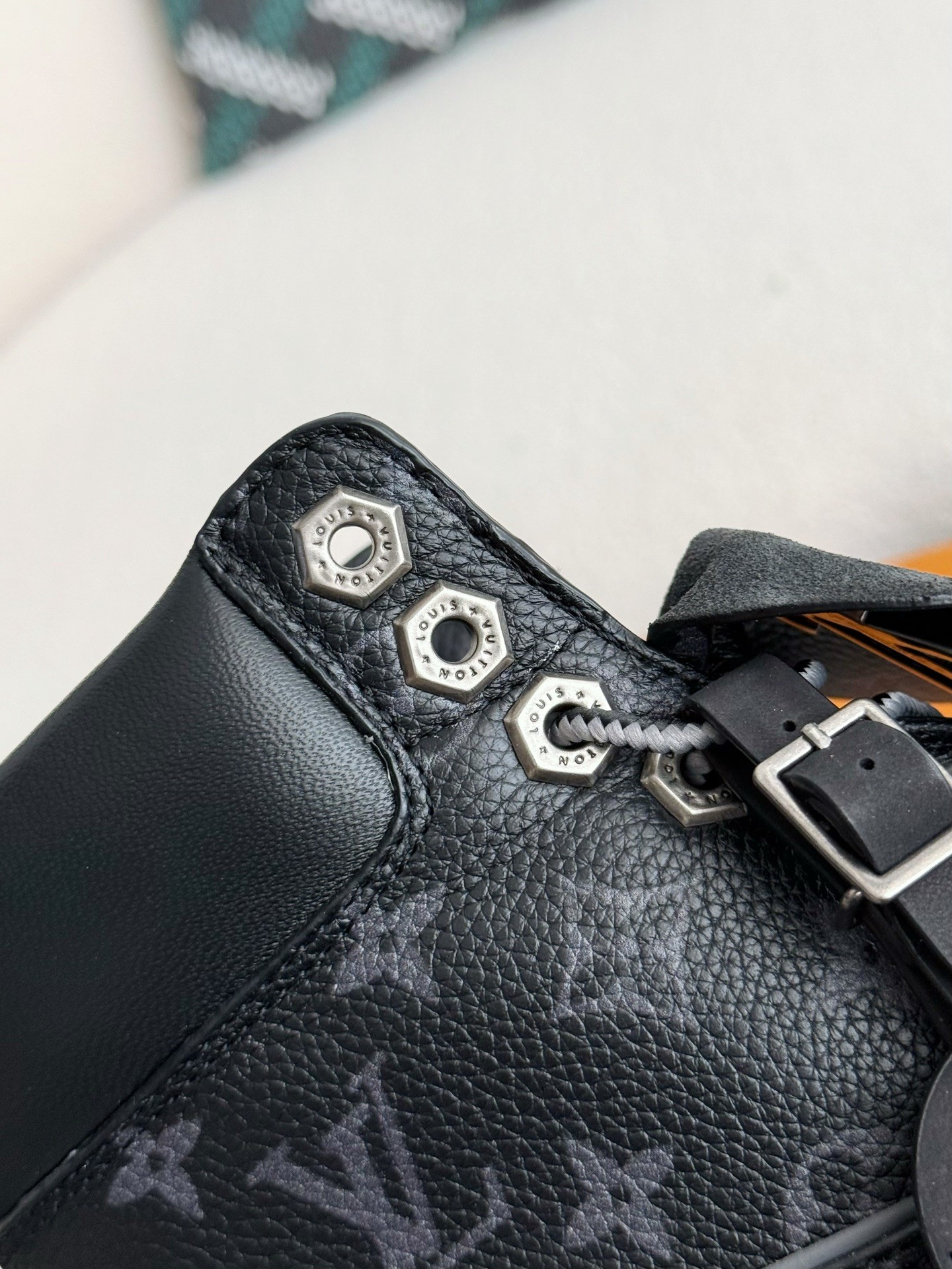 L X V & Timland Black boots/Martin boots/boots detail 8
