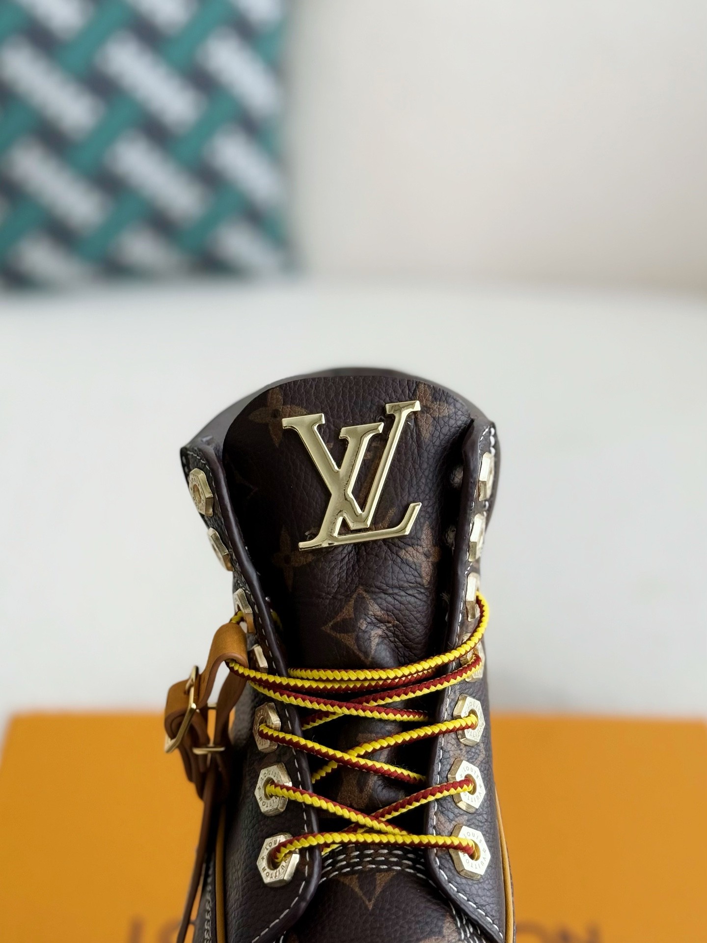 L X V x Timland boots/Martin boots/boots detail 9