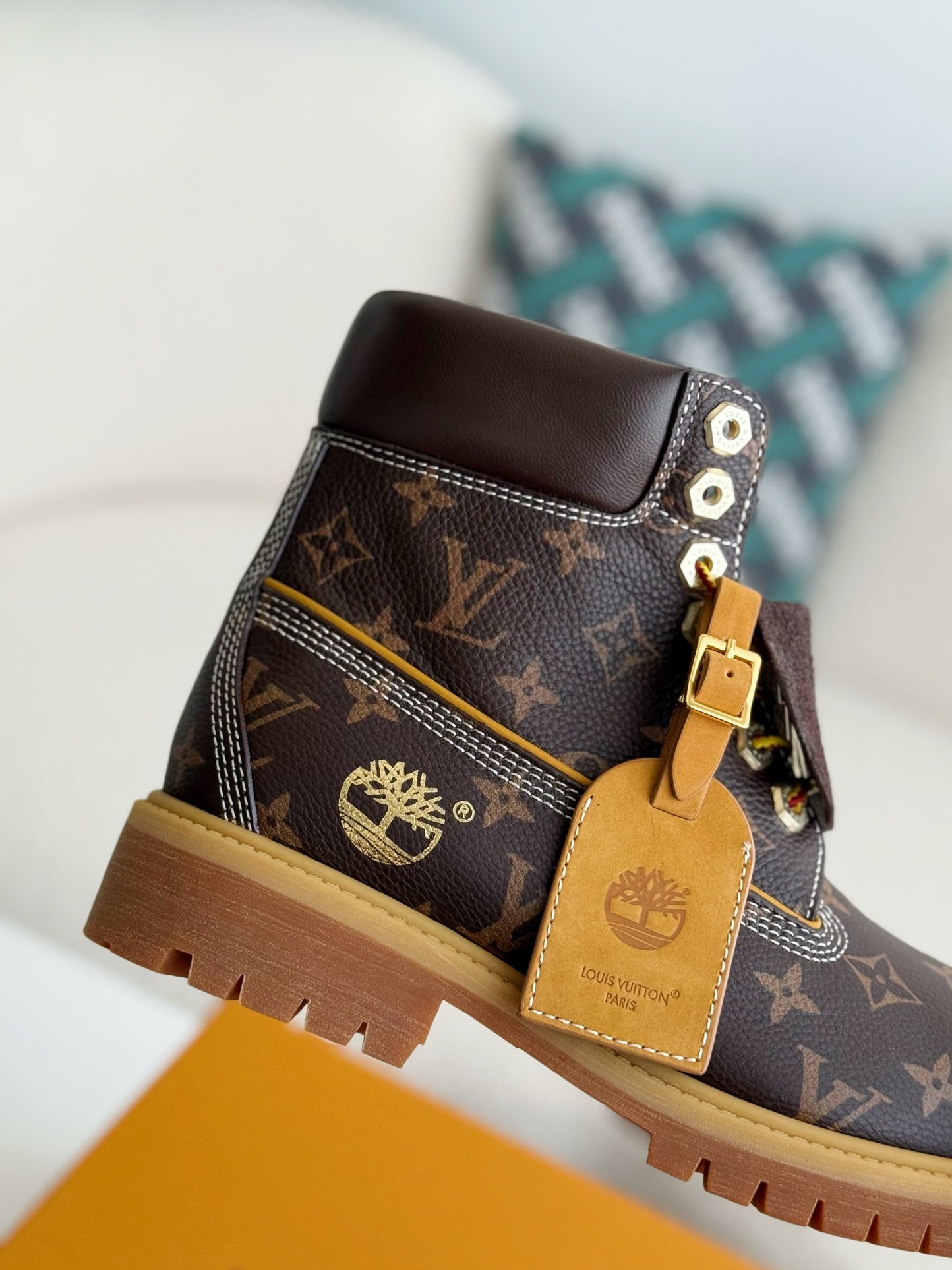 L X V x Timland boots/Martin boots/boots detail 7