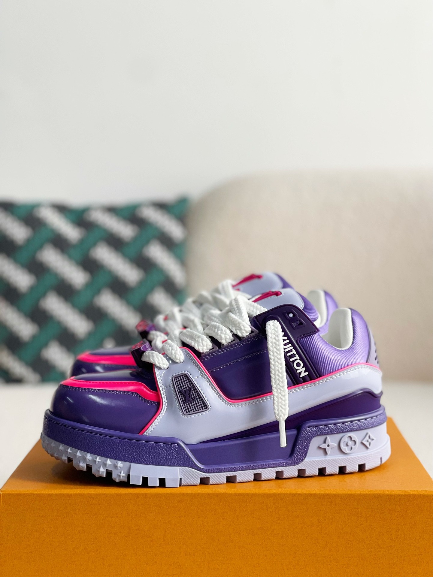 L X V TRAINER MAXI  SNEAKERS