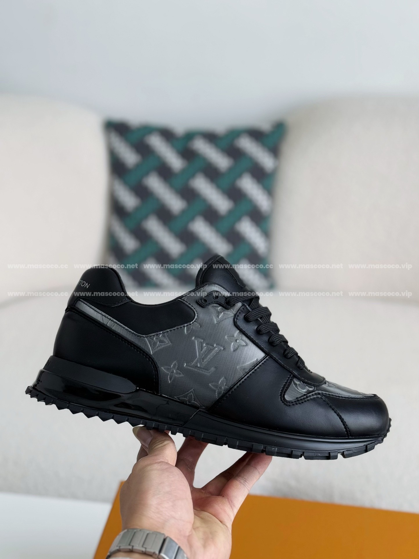 L X V RUN AWAY Casual Shoes detail 6