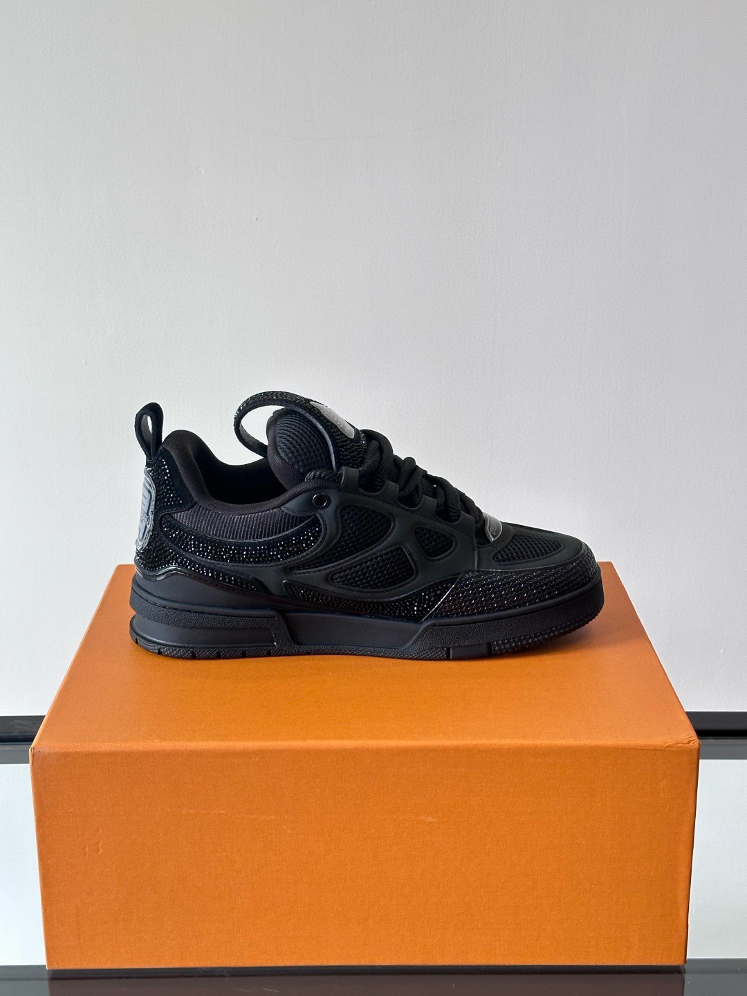 L X V Skate Sneaker detail 8