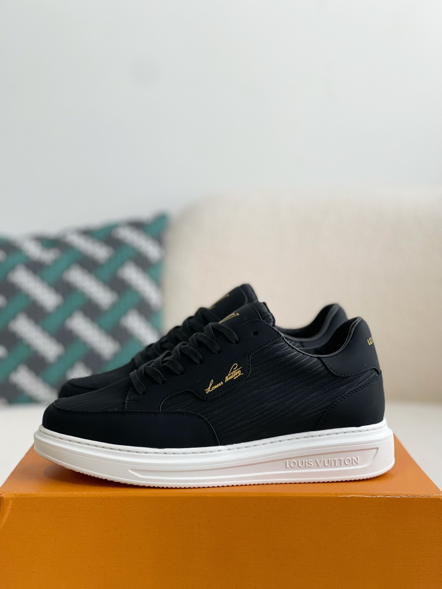 L X V Beverly Hills Sneakers