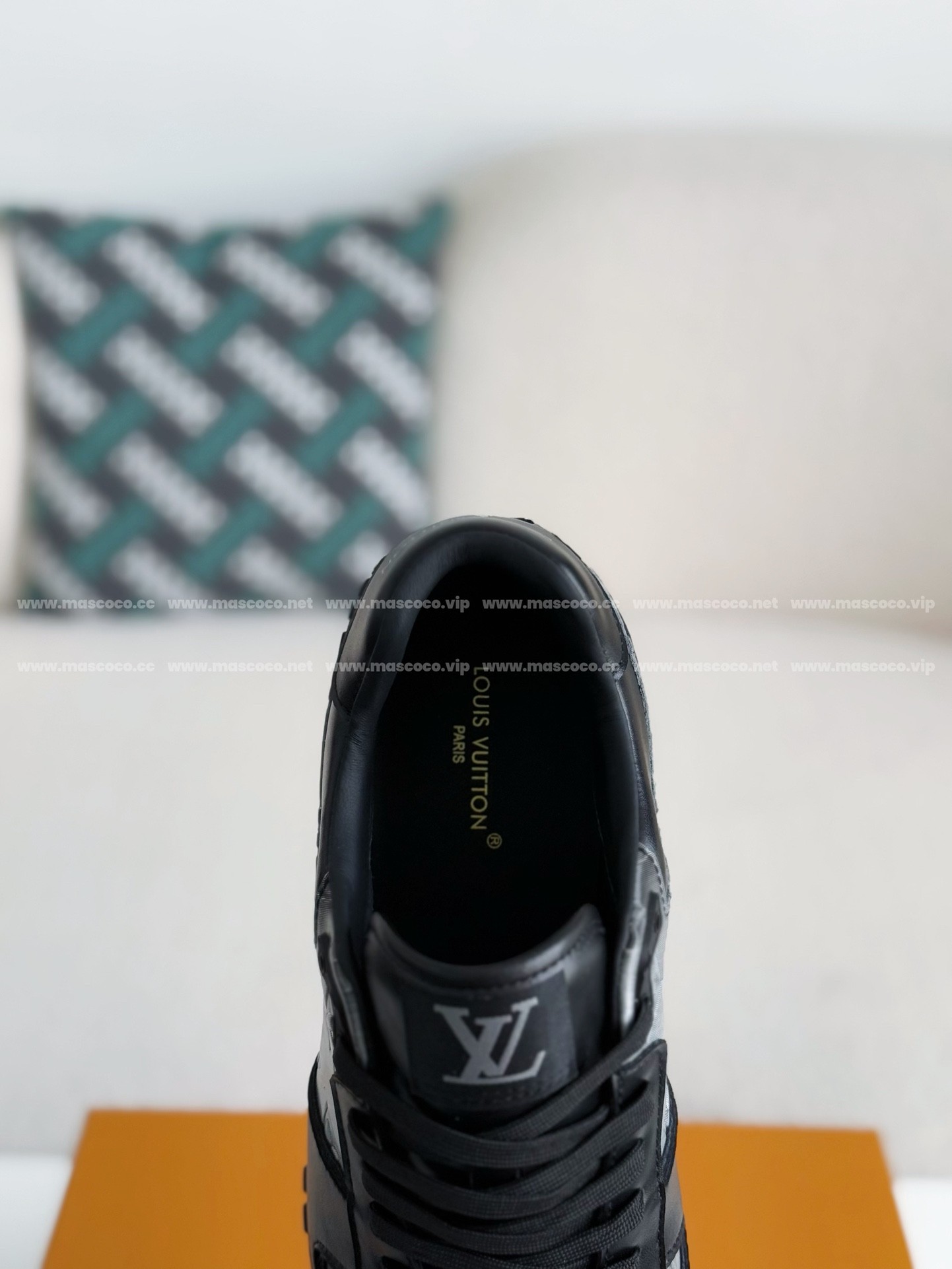 L X V RUN AWAY Casual Shoes detail 8