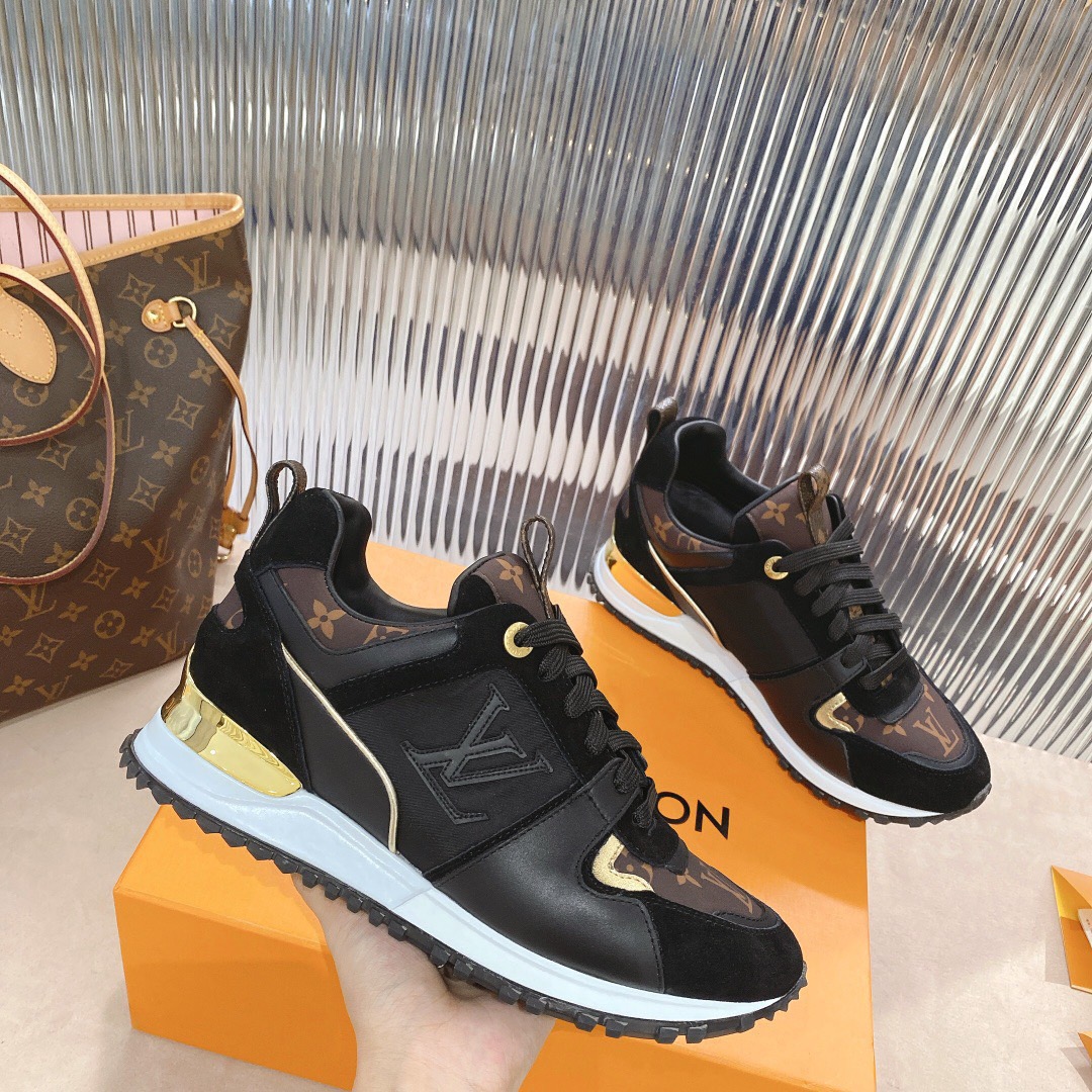 L X V RUNNER