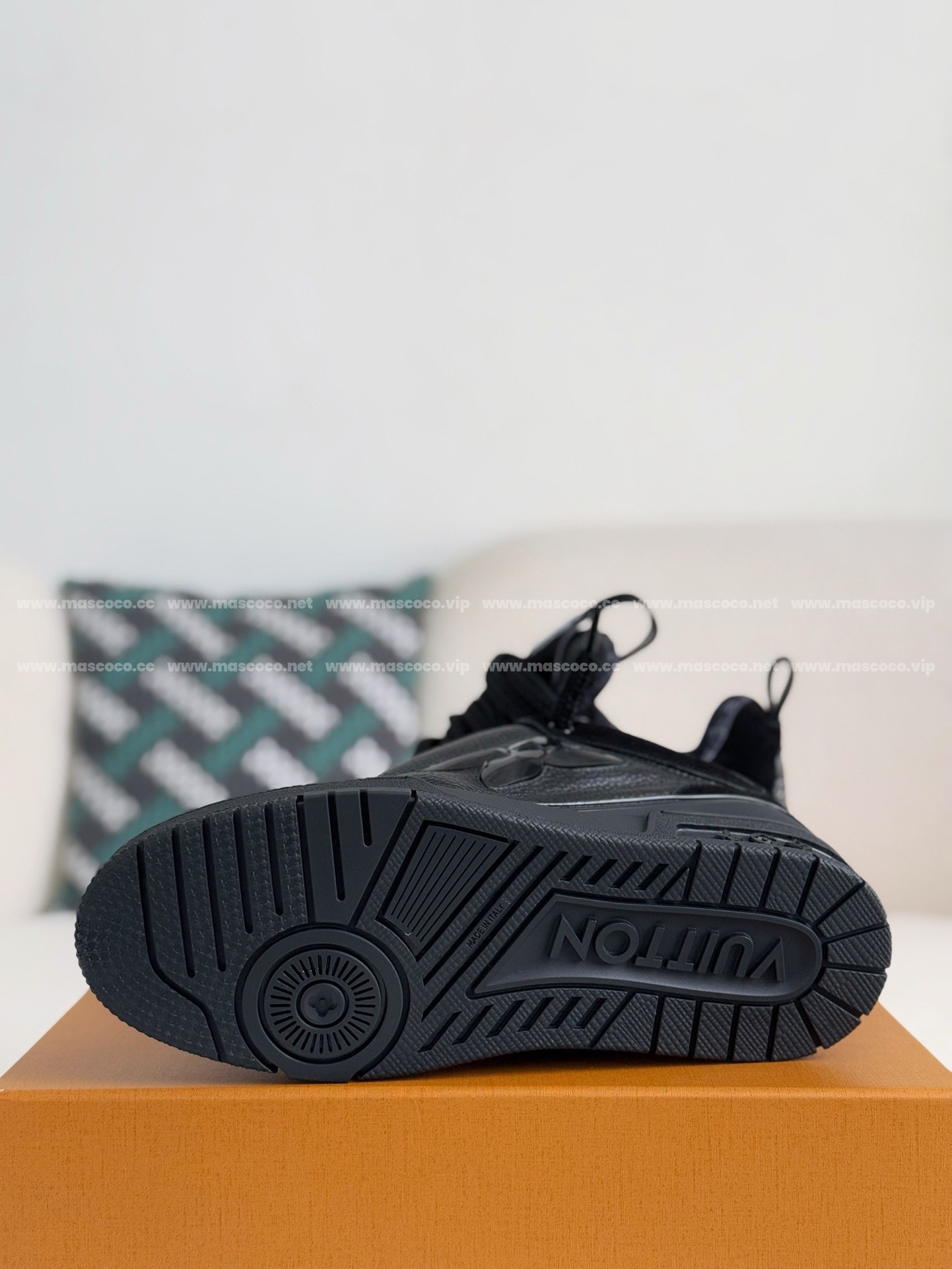 L X V SKATE LOW-TOP SNEAKERS detail 5
