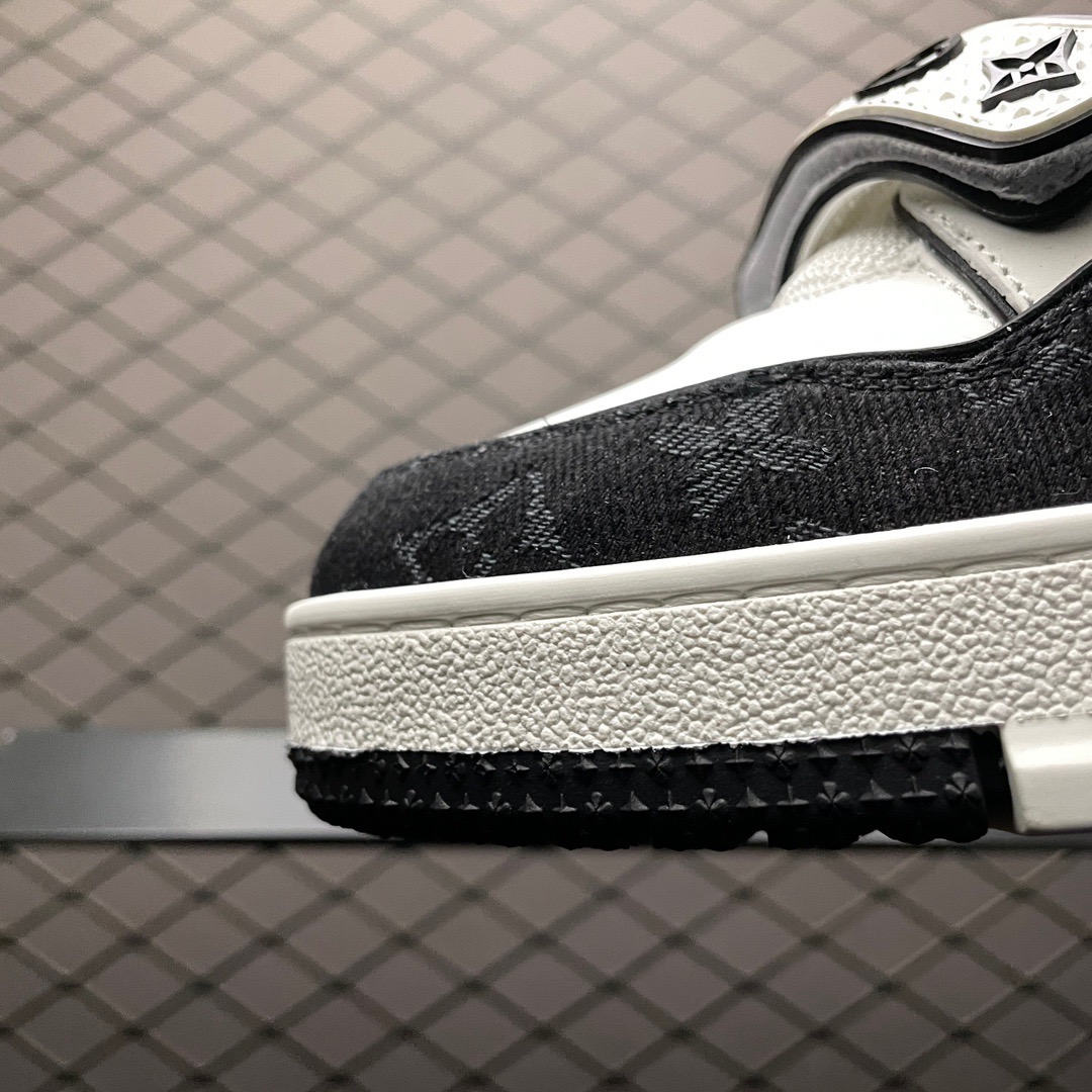 L X V TRAINER Sneakers detail 8
