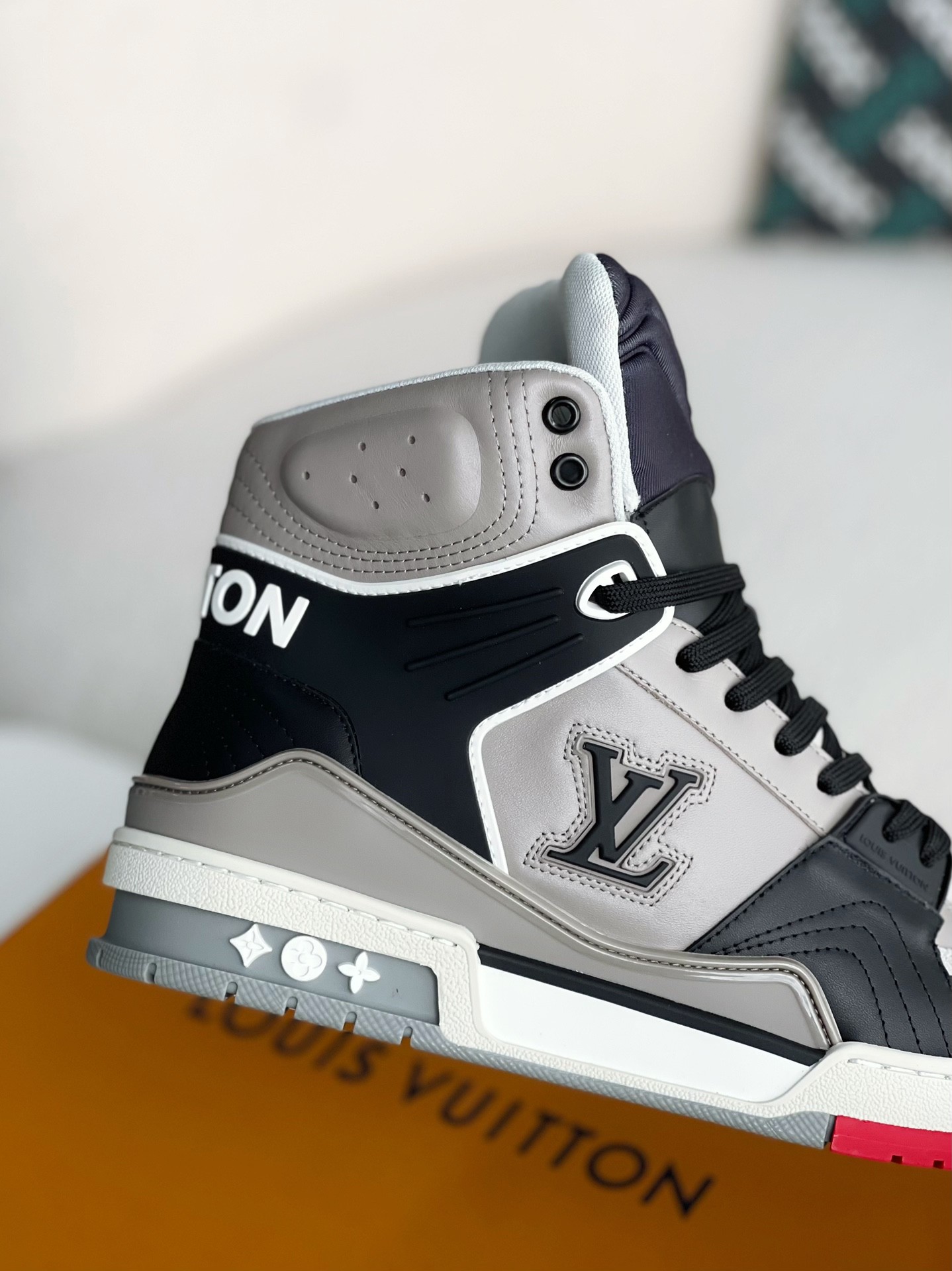 L X V TRAINER SNEAKERS(Men's style) detail 7