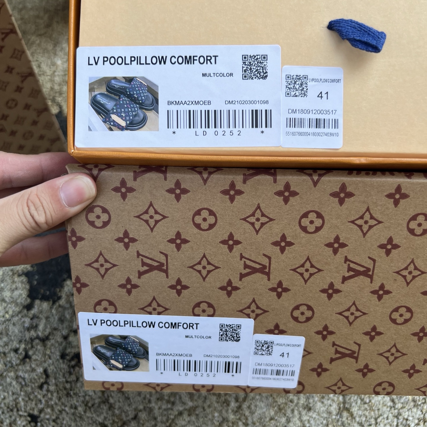 L X V SLIPPERS detail 8