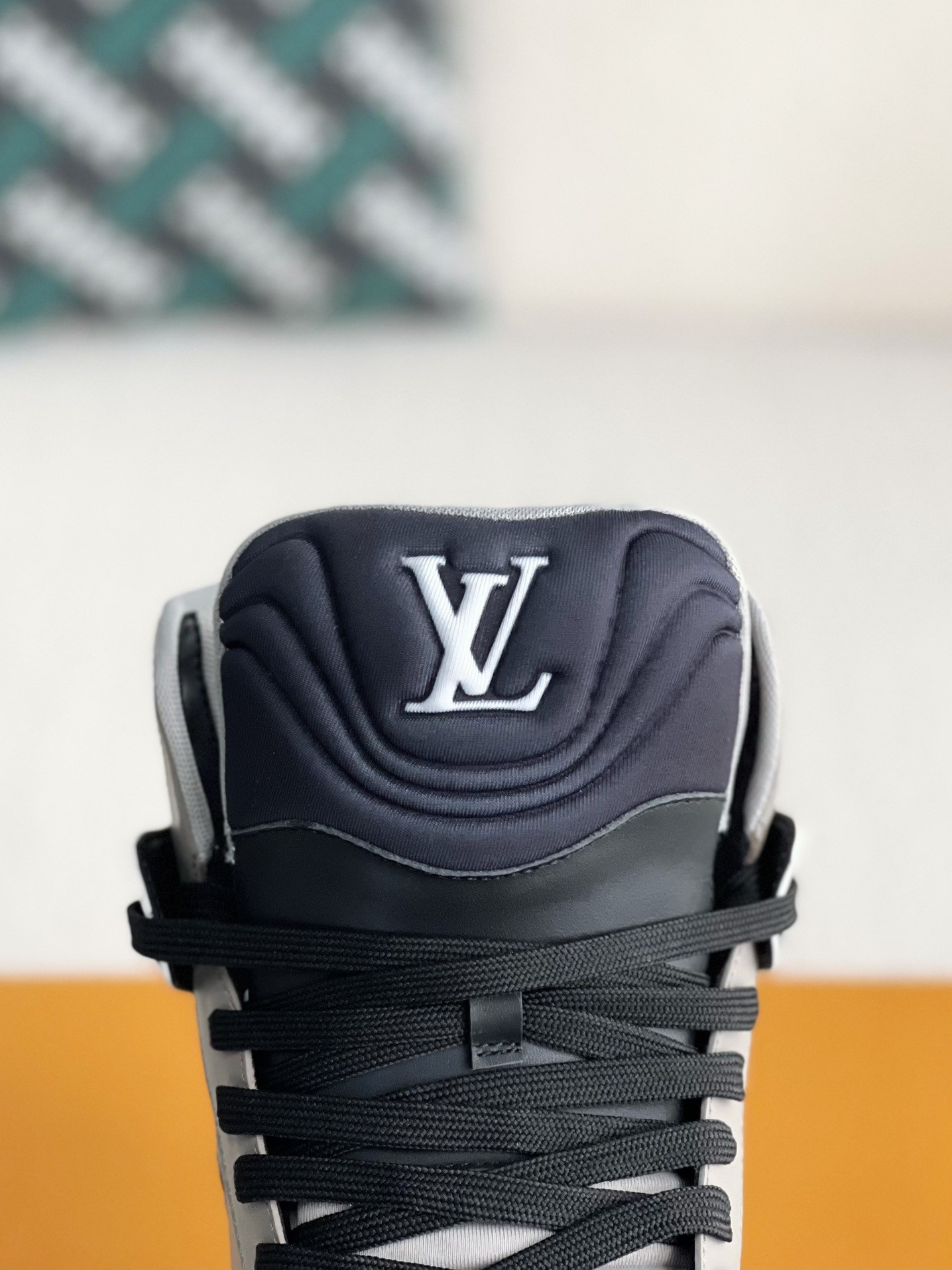 L X V TRAINER SNEAKERS(Men's style) detail 8