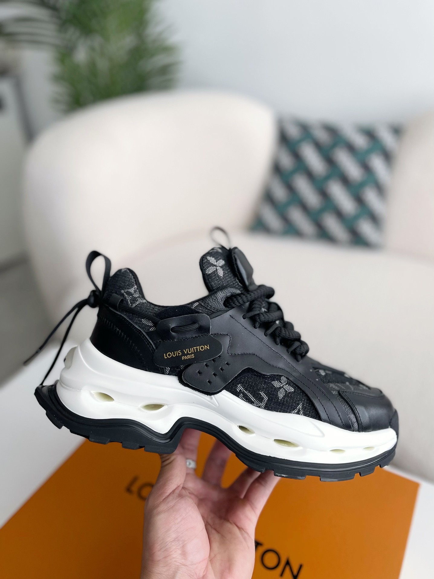L X V CASUAL SNEAKERS detail 6