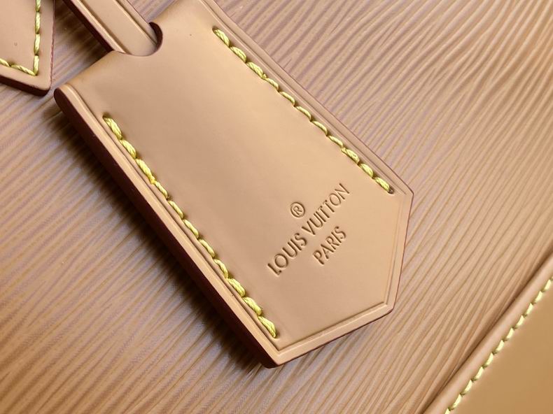 L X V Bag 23.5x17.5zx11.5cm detail 31