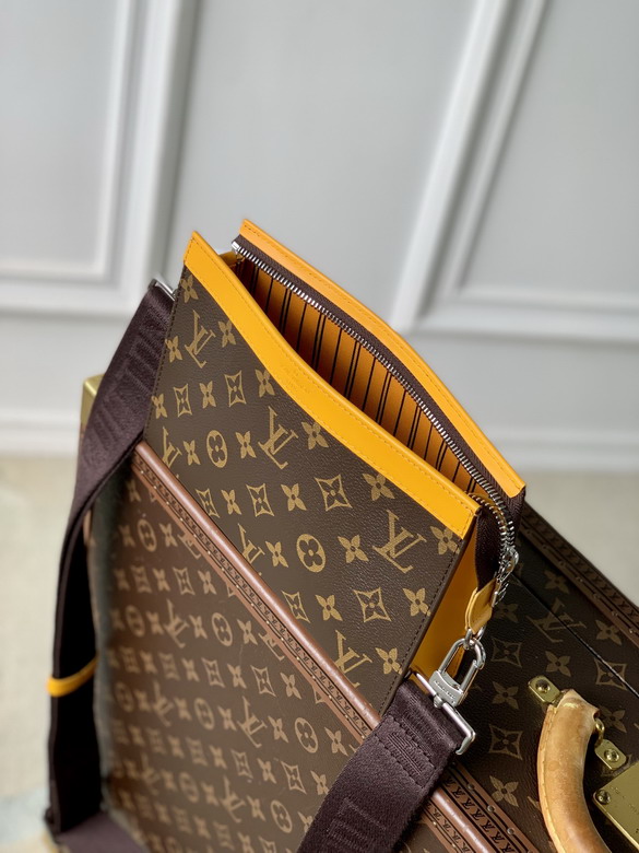 L X V Clutch bag 18.5x11x6.5cm detail 14