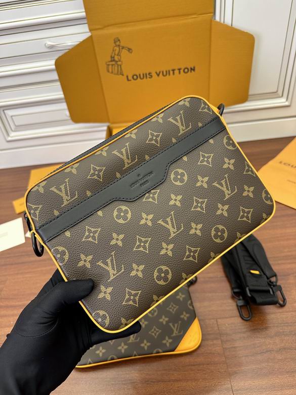 L X V Messenger Bags Size:25*18.5*7cm detail 24