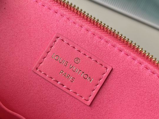 L X V Handbag 23.5x17.5x11.5cm detail 13