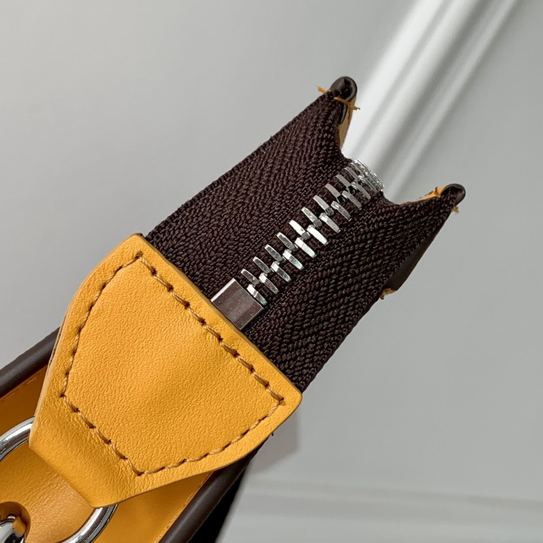 L X V Clutch bag 18.5x11x6.5cm detail 11