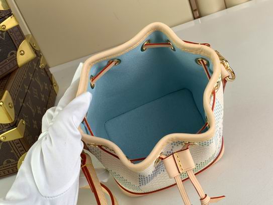 L X V Bucket Bags detail 9