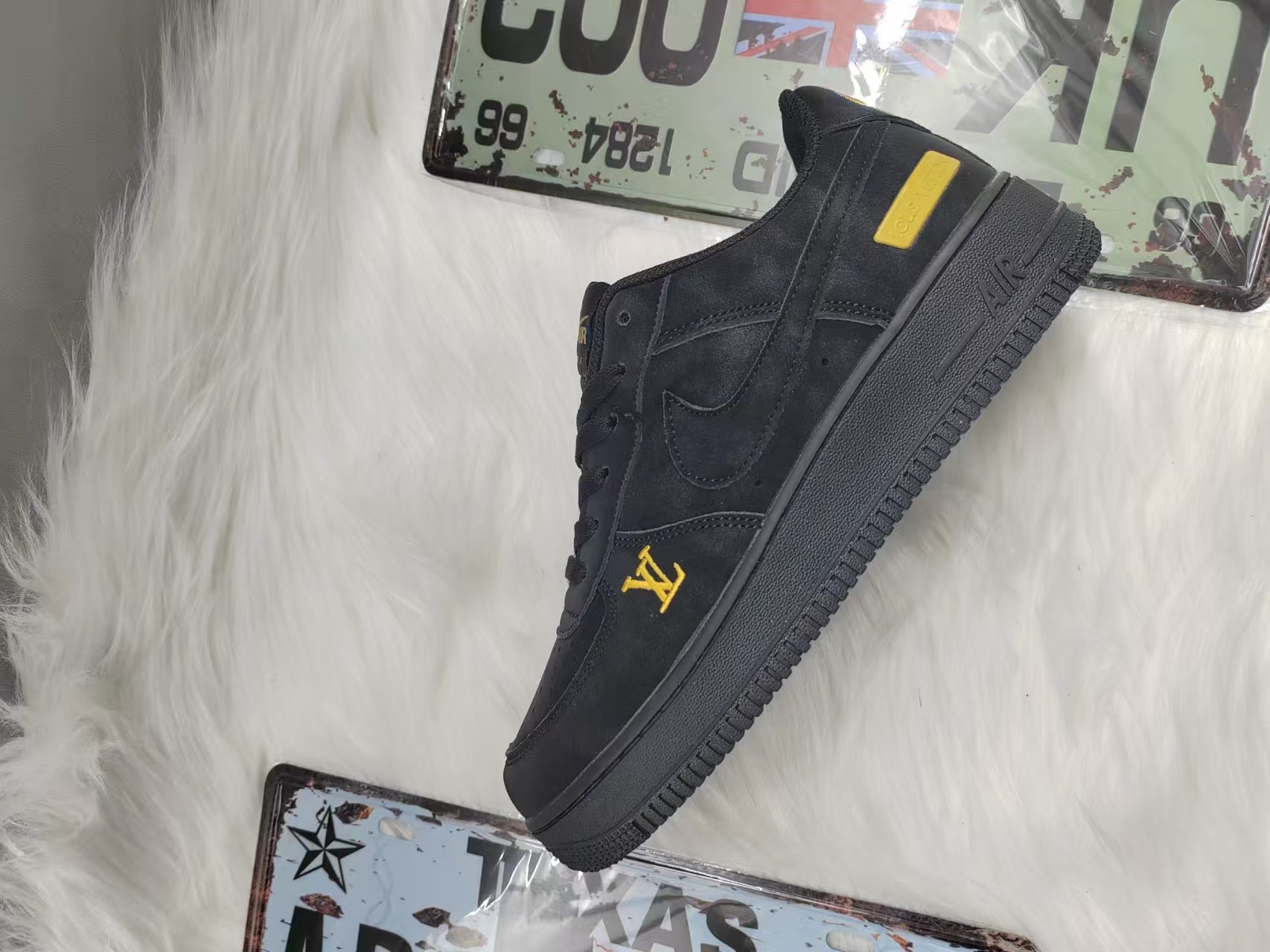 L X V X NK AIR FORCE 1 SNEAKER detail 3
