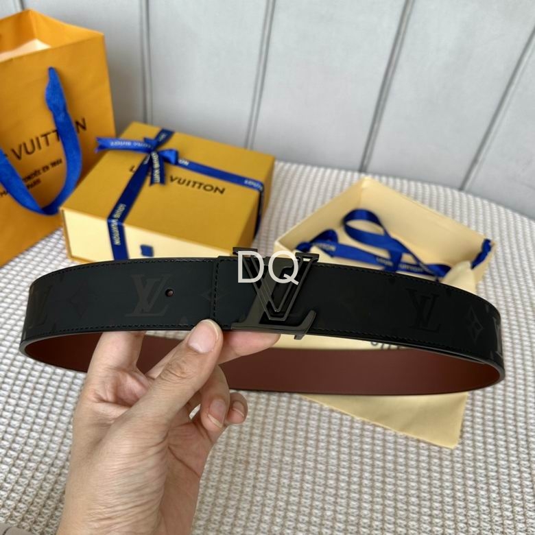 L X V Belt