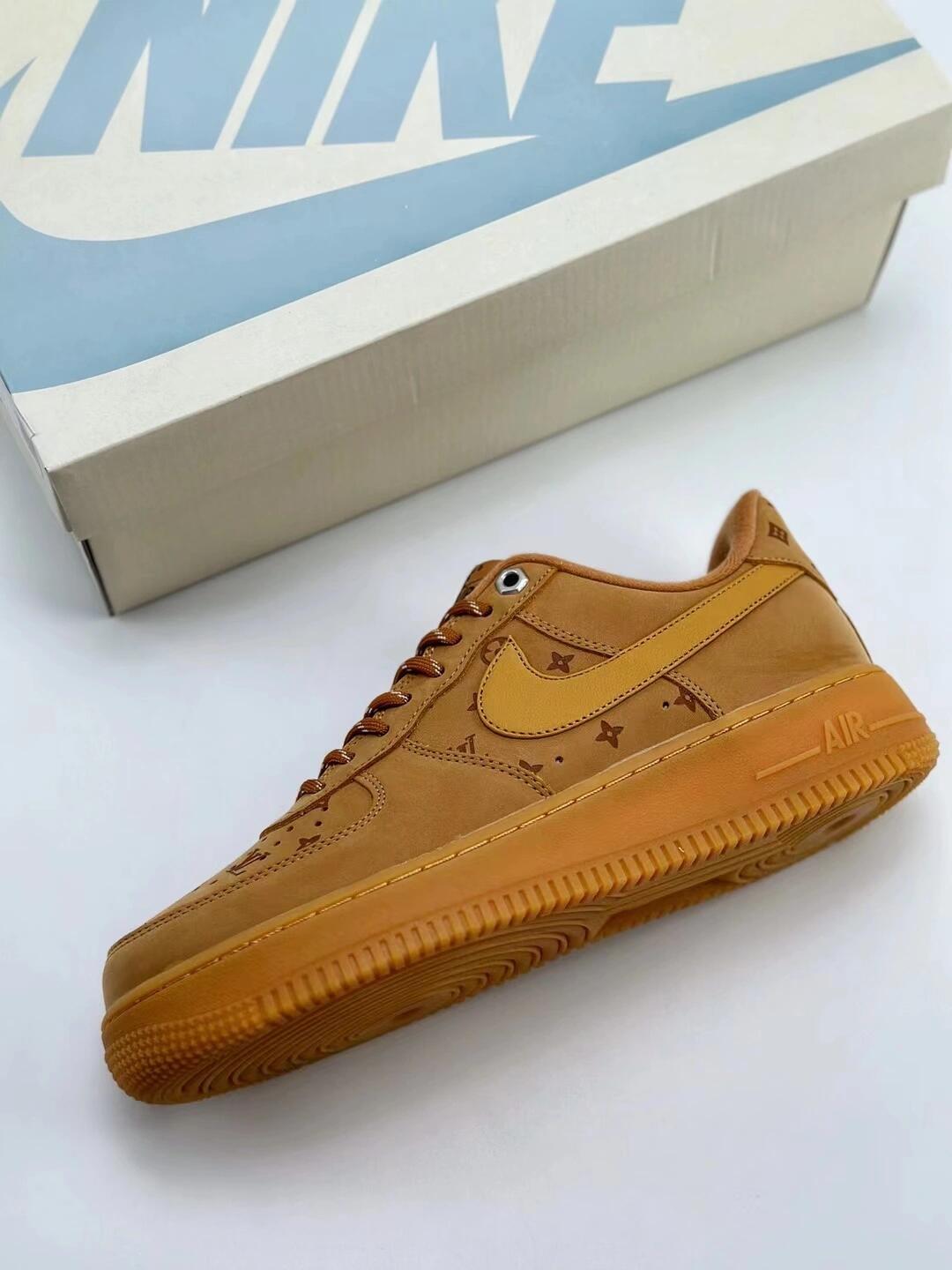 L X V X NK AIR FORCE 1 Sneaker “07” detail 11