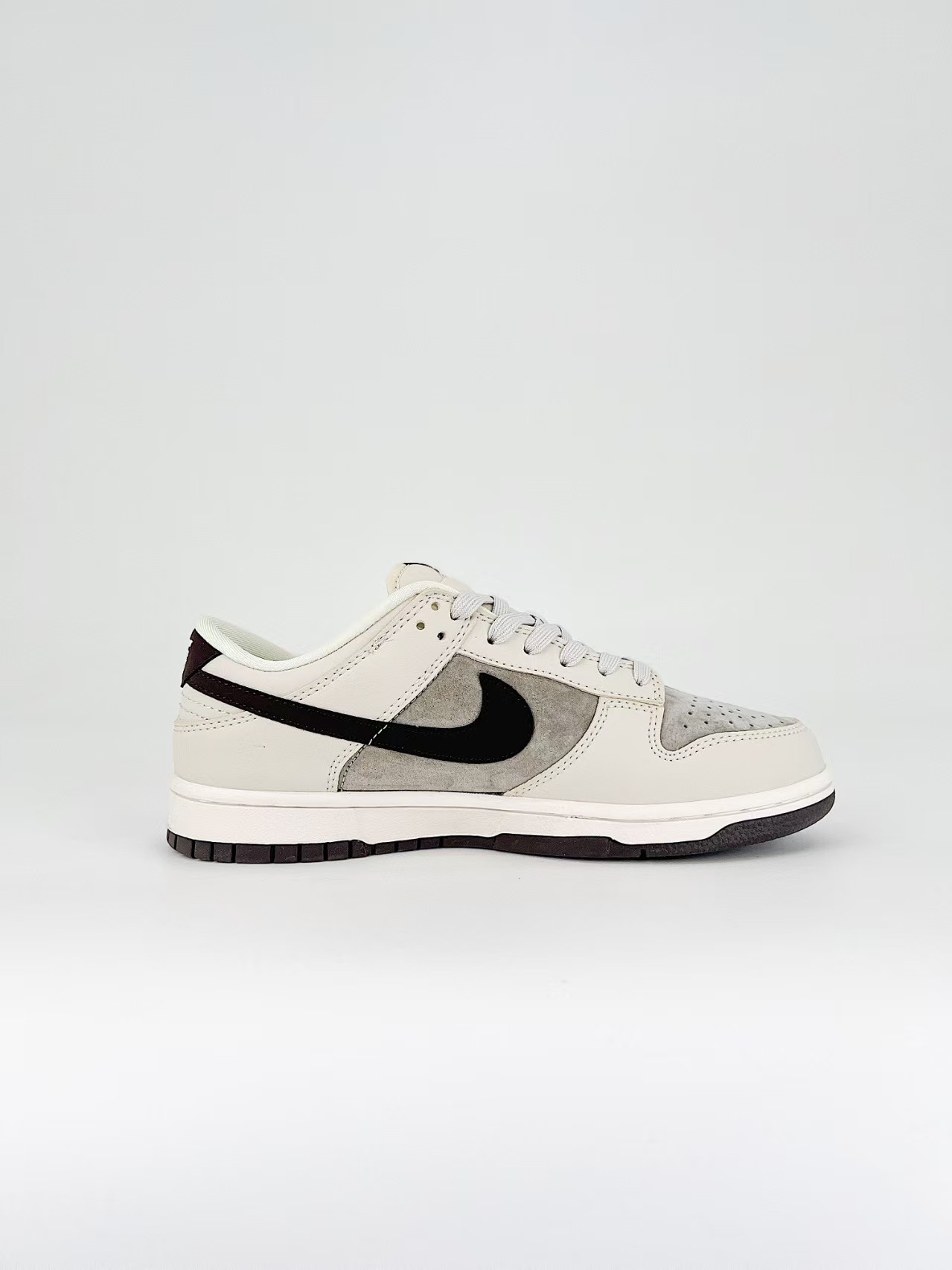 NK Air x LXV Sneakers detail 3