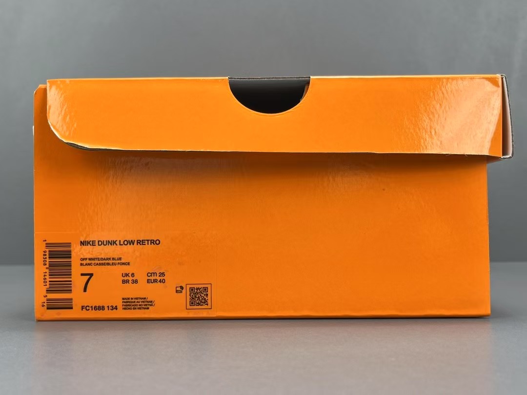 NK Air x LXV Sneakers detail 2
