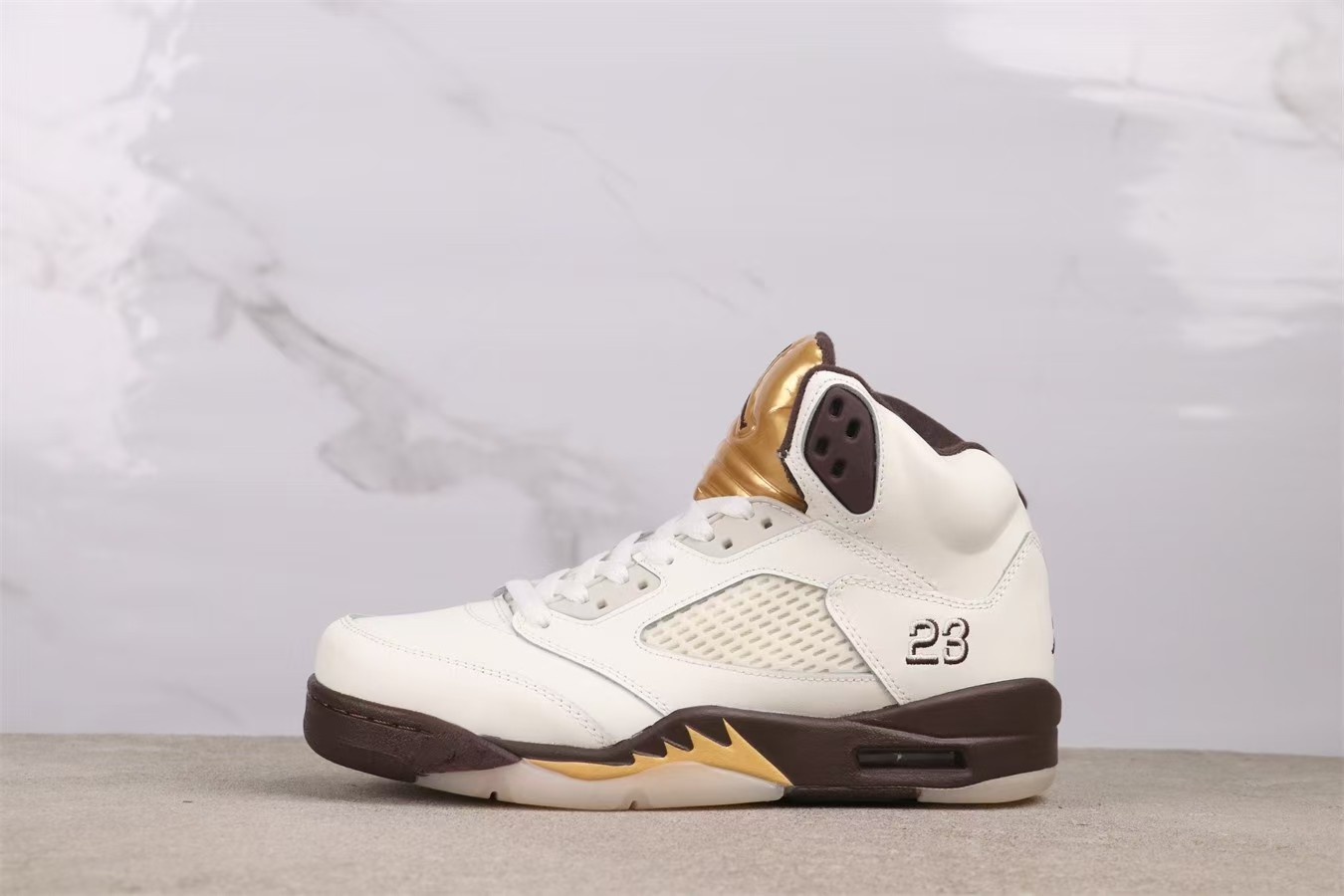 JRD 5&ldquo;EarthMetallic Gold&rdquo; DD9336-200
