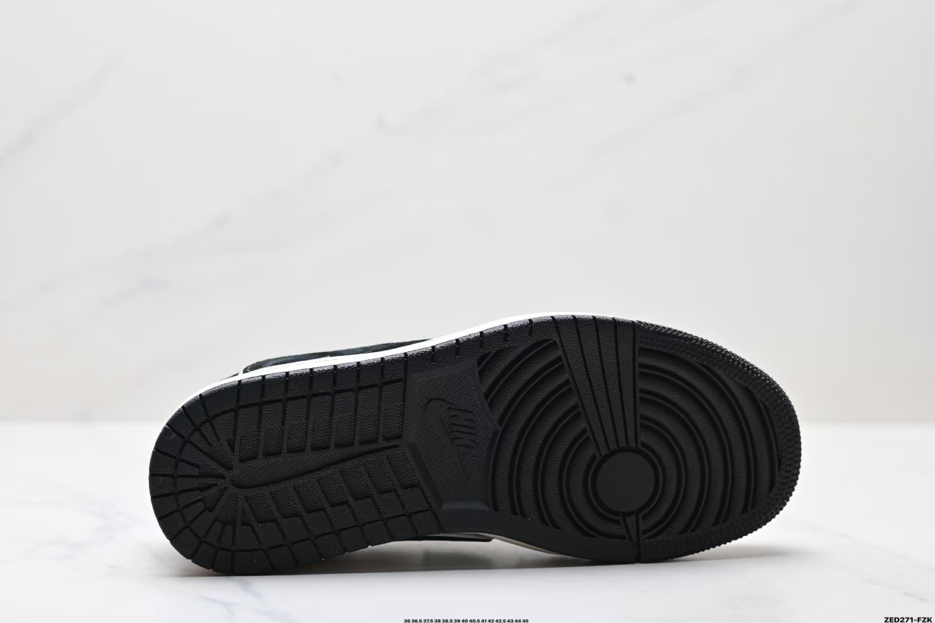 NK Air1 Low x LXV detail 4