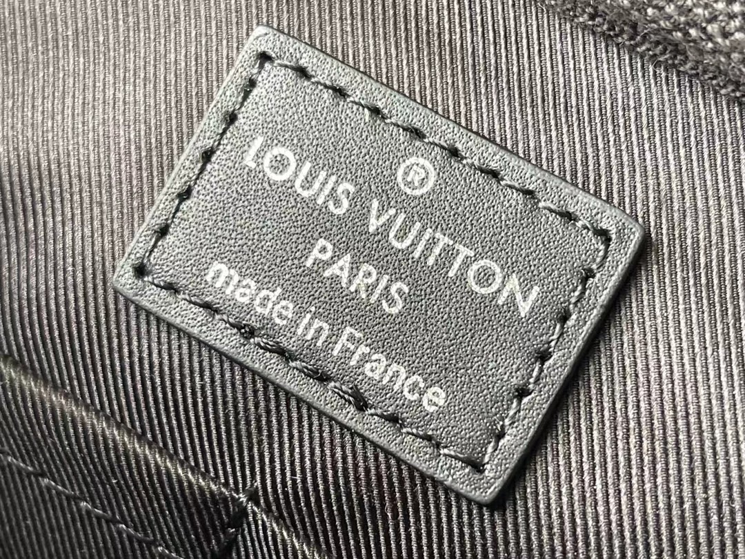 L X V Shoulder bag/handbag 27*18*7cm detail 9