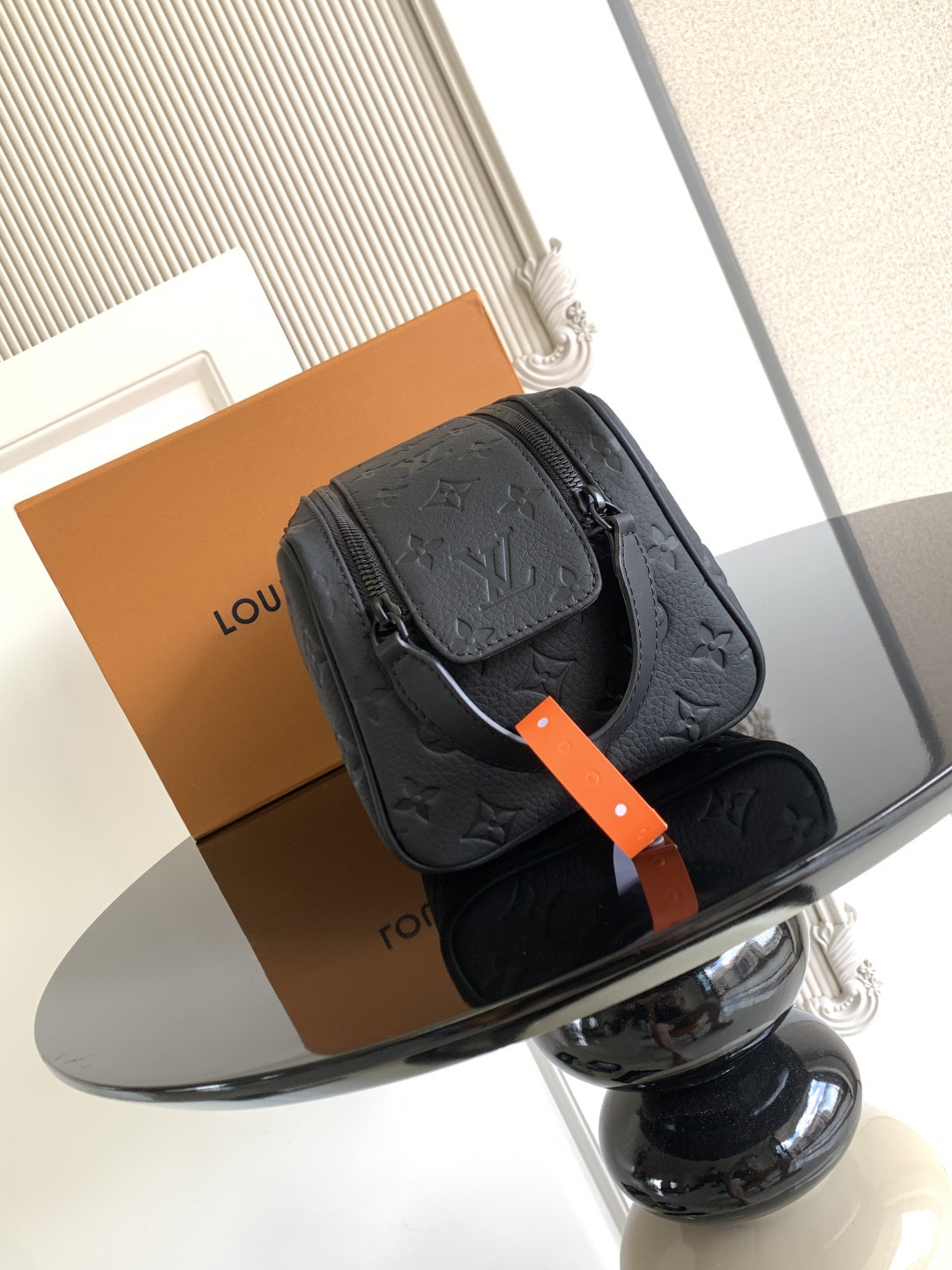 L X V Shoulder handbag 28*15*16.5cm