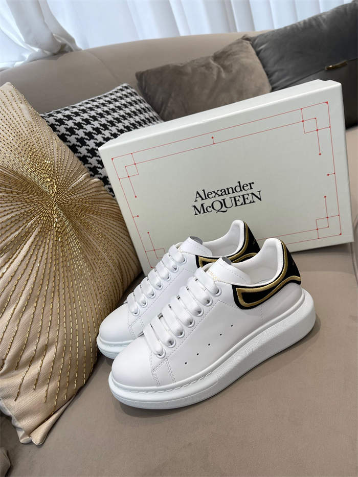 Alexander MQ Oversized detail 2