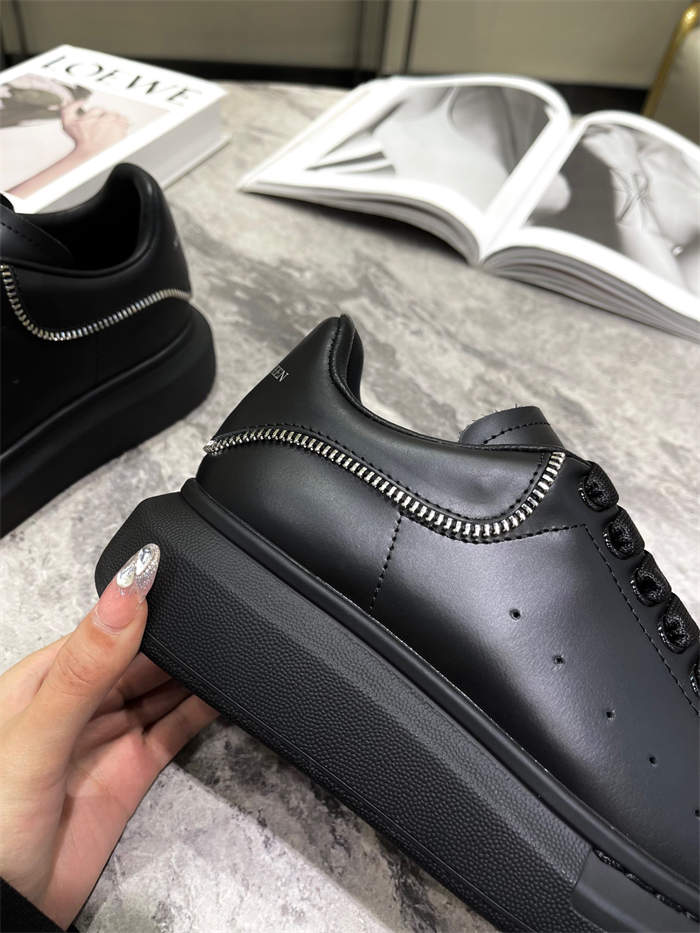 Alexander MQ Oversized detail 6