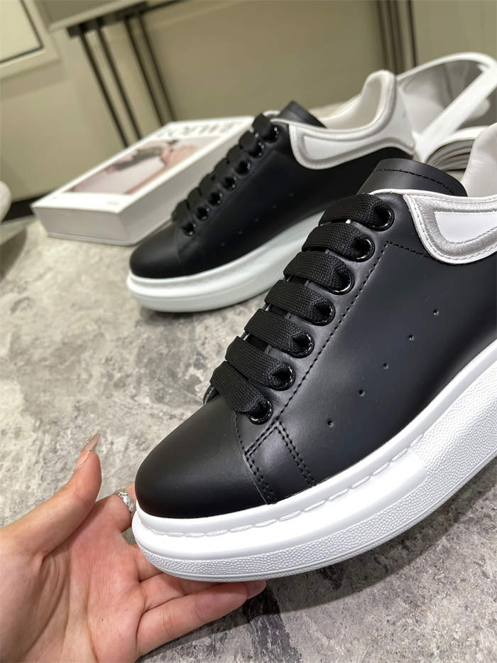 Alexander MQ Oversized detail 6