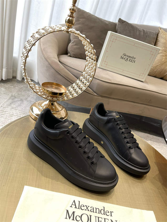 Alexander MQ Oversized
