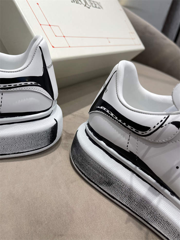 Alexander MQ Oversized detail 7