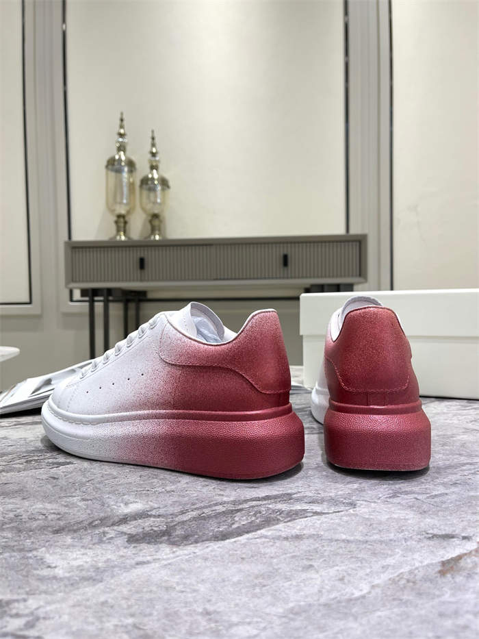 Alexander MQ Oversized detail 5