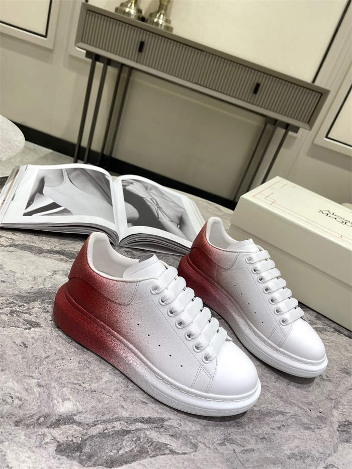Alexander MQ Oversized detail 4
