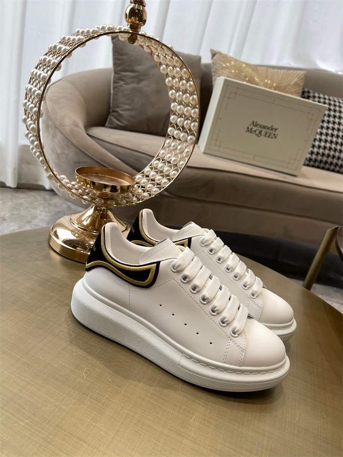 Alexander MQ Oversized detail 3