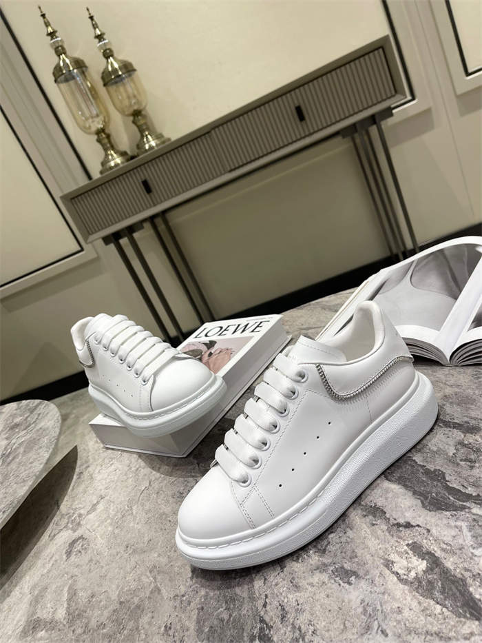 Alexander MQ Oversized detail 2