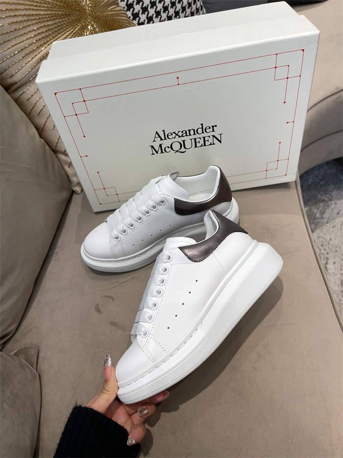 Alexander MQ Oversized detail 2