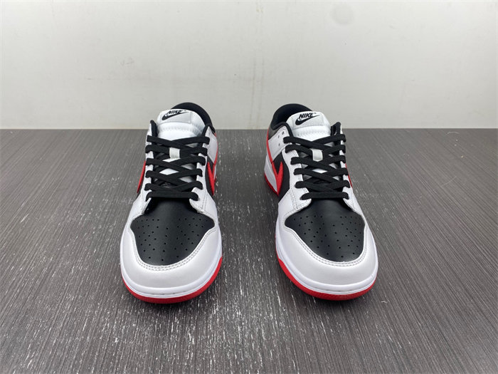 NK Dunk Low Retro White Black University Red FD9762-061 detail 6