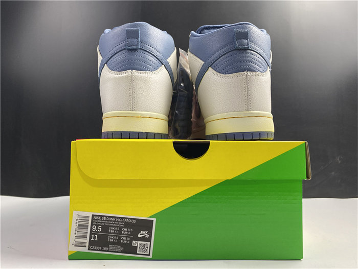 NK SB Dunk High Atlas Lost at Sea CZ3334-100 detail 5