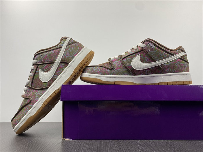 NK SB Dunk Low Pro Paisley Brown DH7534-200 detail 2