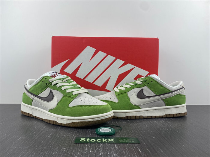 NK Dunk Low SE 85 DO9457-100