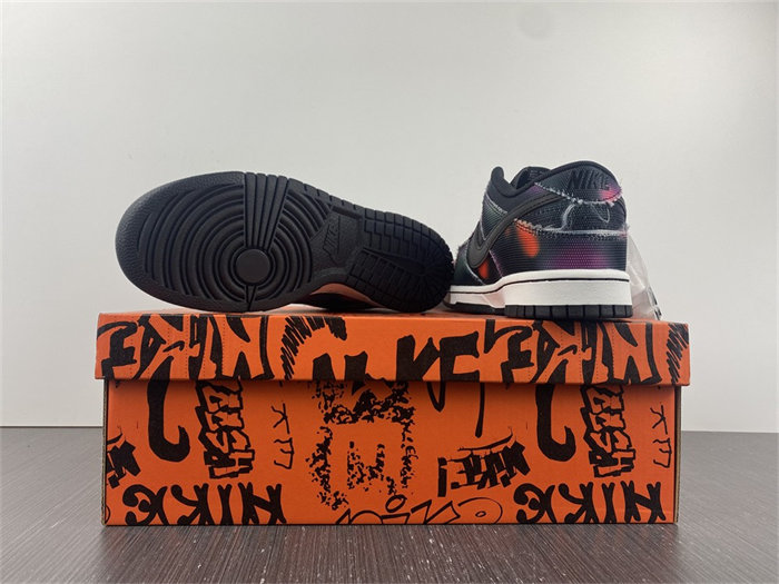 NK Dunk Low Graffiti Pink DM0108-002 detail 6