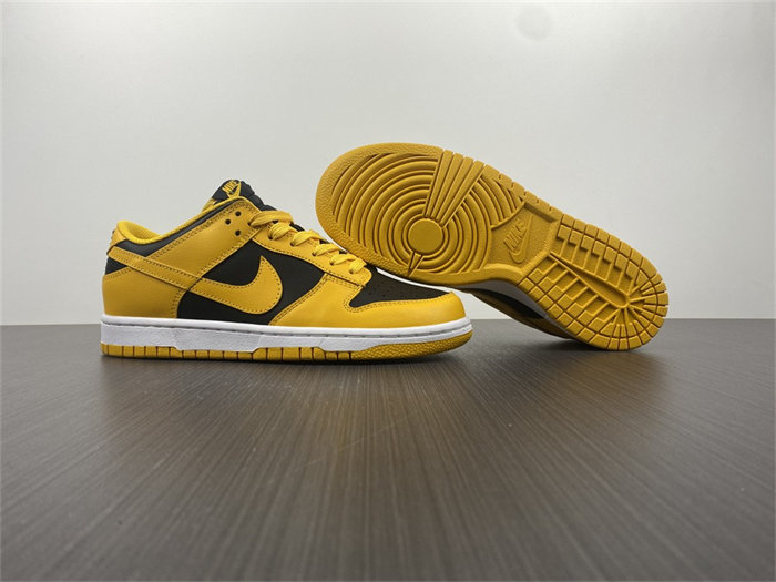 NK Dunk Low Championship Goldenrod DD1391-004 detail 3