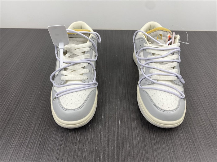 NK Dunk Low OW Lot 49 DM1602-123 detail 4